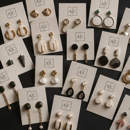 Branded earrings with logo
